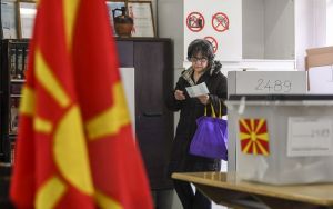 Ραγδαίες εξελίξεις στα Σκόπια: Πρόωρες εκλογές ζητά το VMRO-DPMNE με σημαία την αλλαγή της Συμφωνίας των Πρεσπών