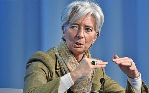 Λαγκάρντ: “Έχουμε εξαιρετικά εργαλεία για να κρατήσουμε χαμηλά τις αποδόσεις των ομολόγων”
