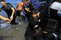 Χάος και πάλι στη Λέσβο-Εγκλωβισμένοι στο νησί οι πρόσφυγες