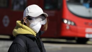 Ένας 18χρονος, ο νεότερος που πέθανε από κορωνοϊό στη Βρετανία