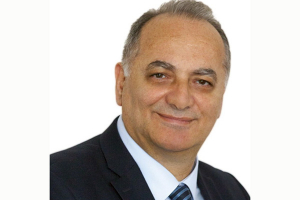 Σατανάκης Απόστολος, Τσικουνδούρα Ευδοξία (Εύη), Κοκοβίδης Κυριάκος, Κονίδου Κωνσταντίνα με Παύλο Τονικίδη