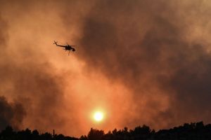 Θεσσαλονίκη: Σε εγρήγορση καλεί την αστυνομία ο εισαγγελέας για την αποτροπή πυρκαγιών από εμπρησμούς