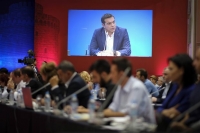 Νέα μέτρα και… στοίχημα ουίσκι