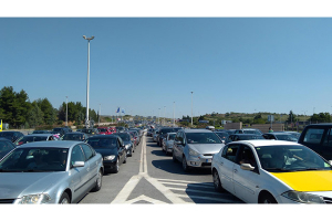 Κυκλοφοριακό χάος στο Τελωνείο Ευζώνων