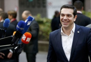 Με τη «Διακήρυξη των Αθηνών» μεταβαίνει ο Τσίπρας στη Μπρατισλάβα