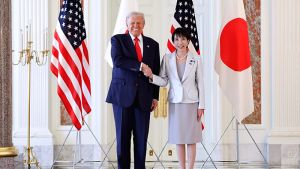 Ο Τραμπ και η Τακαΐτσι υπογράφουν συμφωνία για τις σπάνιες γαίες και τα ορυκτά