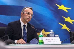 Ποιοι θα πάρουν την έκτακτη ενίσχυση 250 ευρώ – Στα 350 ευρώ το επίδομα θέρμανσης