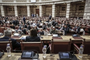 Στα άκρα η κόντρα μεταξύ ΣΥΡΙΖΑ - ΚΚΕ για τις απεργίες