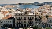 Σύρος: Τα διατηρητέα της Ερμούπολης εκπέμπουν SOS