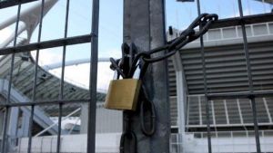 Θεσσαλονίκη: Λουκέτο και πρόστιμο σε ψητοπωλείο που δεν είχε αντισηπτικό στα τραπέζια – Αναλυτικά οι παραβάσεις σε όλη τη χώρα