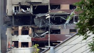 Σφοδρή επίθεση σε δικαστικό μέγαρο στο Ιράν: Πέντε νεκροί και πολλοί τραυματίες