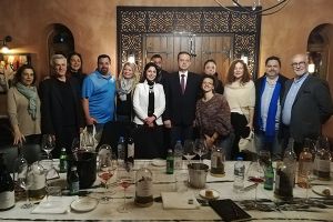 Ο δήμος Παιονίας φιλοξένησε Αμερικανούς και Καναδούς δημοσιογράφους ειδικούς σε γαστρονομία και οινοτουρισμό