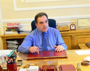 Κ. Γάτσιος: προσπάθεια ανασύνθεσης του πολιτικού σκηνικού προς μια συντηρητική κατεύθυνση