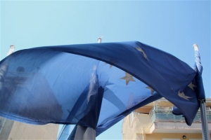 Die Zeit: «Η Ευρώπη πρέπει να λάβει σοβαρά υπόψη της το “όχι”»