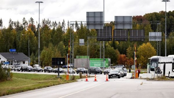 Φινλανδία: Κλείνει τα σύνορά της για τους Ρώσους τουρίστες