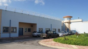 Συμβολική κατάληψη στις φυλακές Χανίων από σωφρονιστικούς
