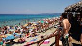 Νέα δυναμική στο φοιτητικό beach bar του ΑΠΘ στο Ποσείδι από μια ομάδα 24χρονων
