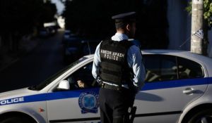 Θεσσαλονίκη: Νεκρός άνδρας ύστερα από φωτιά σε εξωτερικό χώρο εγκαταλελειμμένου γυμναστηρίου