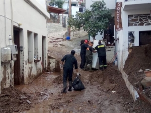 Σαμοθράκη: Προσπάθειες αποκατάστασης των τεράστιων ζημιών