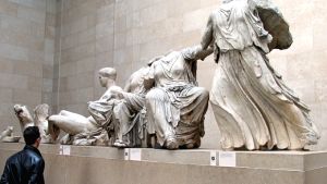 Αισιοδοξία για επανένωση των Γλυπτών του Παρθενώνα από τον πρόεδρο του Βρετανικού Μουσείου