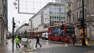 Βρετανία: Στα 30.501 τα κρούσματα, 316 νέοι θάνατοι από τον κορονοϊό
