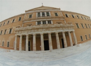 Κατατέθηκε η τροπολογία για τον Ν. Ρωμανό