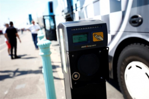 ΕΕ: Ανάγκη για δύο εκατ. σημεία φόρτισης ηλεκτρικών οχημάτων ως το 2025