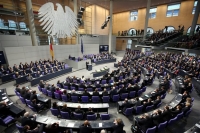 Βερολίνο: Γολγοθάς διαπραγματεύσεων για το τρίτο πρόγραμμα