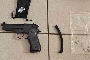 Κιλκίς: Συνελήφθη 17χρονος που πυροβόλησε με αεροβόλο σε βιτρίνα γραφείου και σε τζάμι σχολείου