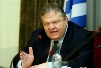 Βενιζέλος: «Πολιτική απάτη της ομάδας Τσίπρα» οι γρήγορες κάλπες