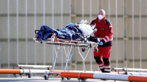ΗΠΑ-κορονοϊός: Τουλάχιστον 36.970 νέα περιστατικά μόλυνσης και τουλάχιστον 423 νέοι θάνατοι