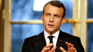 Μακρόν: Η ΕΕ οφείλει να επιτύχει γρήγορα μια ισορροπημένη εμπορική συμφωνία με τις ΗΠΑ