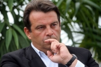 Μία ακόμη απώλεια για τον Φιγιόν - παραιτήθηκε ο εκπρόσωπός του