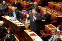 Τριγμοί στην Κεντροαριστερά