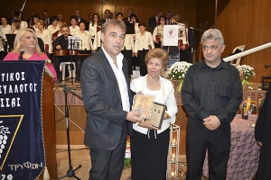 Μάγεψε τη Γουμένισσα η χορωδία του Πολιτιστικού Μουσικού συλλόγου Κιλκίς