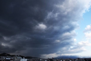 Συννεφιασμένος την Κυριακή ο καιρός