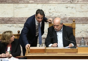 Επιστολή Μητσοτάκη σε Βούτση για στρεβλή κοινοβουλευτική λειτουργία