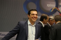 Τσίπρας: Θέλουμε ανάπτυξη που να μην στηρίζεται σε κοινωνικά ερείπια (live)