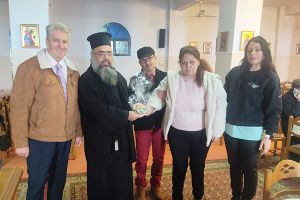 Ο Αρχιμανδρίτης Αγαθάγγελος στηρίζει με αγάπη τους ωφελούμενους του Κέντρου Κοινωνικής Στήριξης Κιλκίς