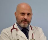 Θεσσαλονίκη: Αθωώθηκε ο καθηγητής Δ. Κούβελας για ανάρτησή του σε μέσο κοινωνικής δικτύωσης