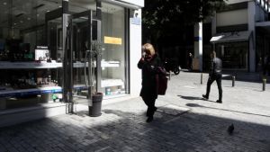 Κορωνοϊός: Απαντήσεις σε 18 ερωτήματα σχετικά με την απαγόρευση κυκλοφορίας (ΛΙΣΤΑ)
