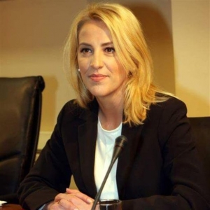 ΚΕΔΕ: Τα ψέματα για την κυρία Δούρου τελείωσαν