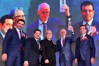 Η Τουρκία βράβευσε τον Γ.Παπανδρέου για τη συνεισφορά του στην ειρήνη
