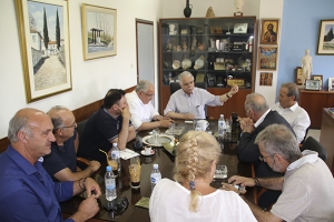 Ενημερωτική σύσκεψη υπό τον υφ. Μεταναστευτικής Πολιτικής