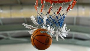 ΚAE Άρης: Δώρα και χαμόγελα στα παιδιά