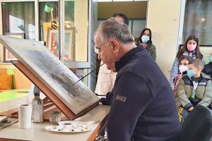 Η δύναμη της θέλησης, ζωγραφική με το στόμα από τον Τρ. Ηλιάδη στο 5ο Δημοτικό Κιλκίς
