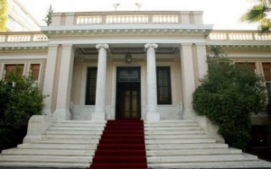 Μίνι-υπουργικό στο Μαξίμου για πΓΔΜ - Ν.Κοτζιάς: Η κυβέρνηση στηρίζει και διαπραγματεύεται για μια σύνθετη ονομασία ενιαία σε όλες τις χρήσεις - Τα «μασάει» ο Καμμένος
