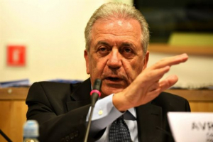 Ούτε οι Αβραμόπουλος, Γεωργιάδης πάνε στην Προανακριτική για τη Novartis