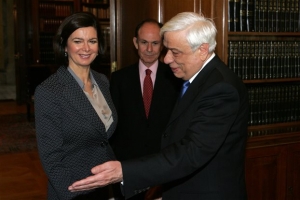 Παυλόπουλος: Αντιμετώπιση του προσφυγικού με όρους ανθρωπισμού