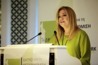 Φώφη Γεννηματά: Το ΠΑΣΟΚ δεν θα γίνει δεκανίκι κανενός